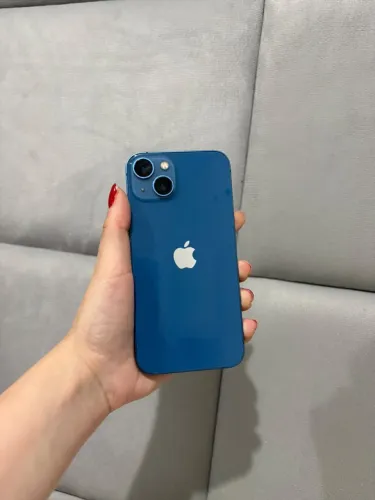 iPhone 13