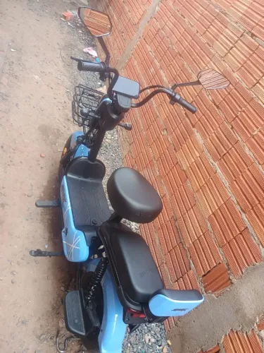 Bicicleta elétrica 800vts