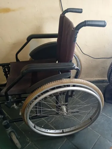 Cadeira de rodas !!!