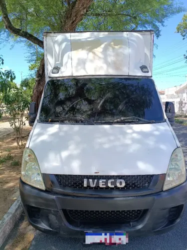 Iveco Daily Chassi 35s14 2P (e5) 2014