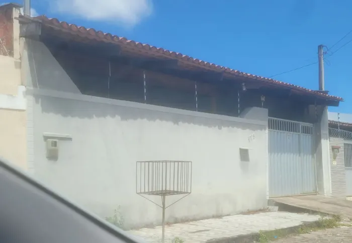 Alugo casa - nova parnamirim