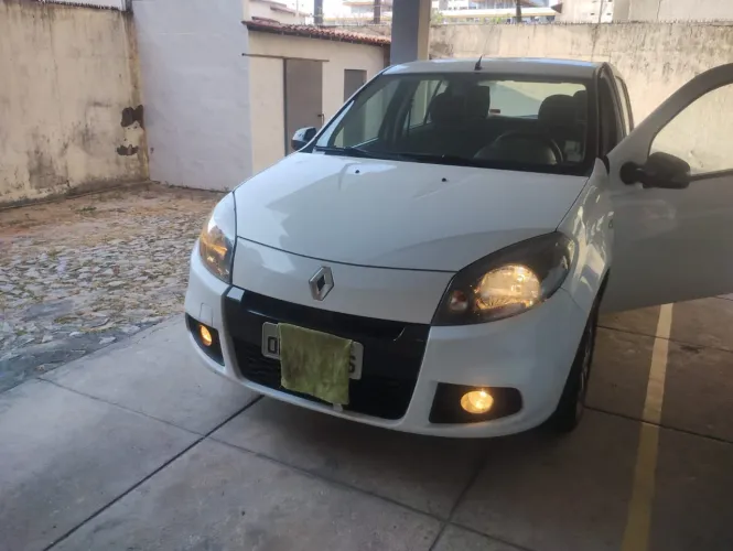 Renault Sandero Expression Hi-flex 1.0 16V 5P 2014