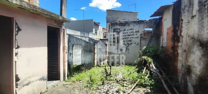 Terreno com Loja e Galpão à Venda Localização Privilegiada na Praça de Nova Cidade