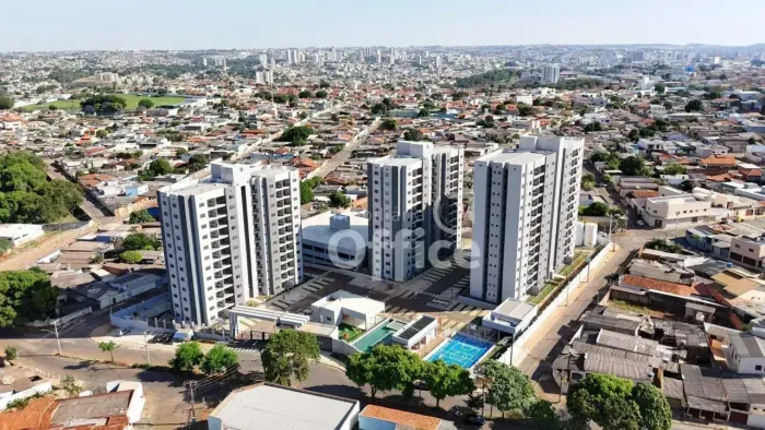 Apartamento com 3 dormitórios para alugar, 70 m² por R$ 2.350,00/mês - Boa Vista - Anápoli