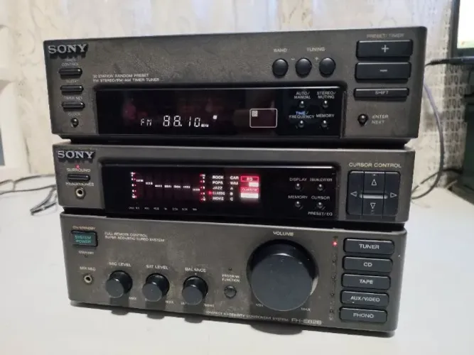 Central Sony Fh-e828 Raro Japones Liga Não Sai Som P/ Arrumar