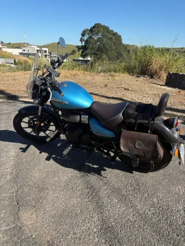 ? Royal Enfield Meteor 350 - 2022 - Apenas 6.000 km - R$ 25.900