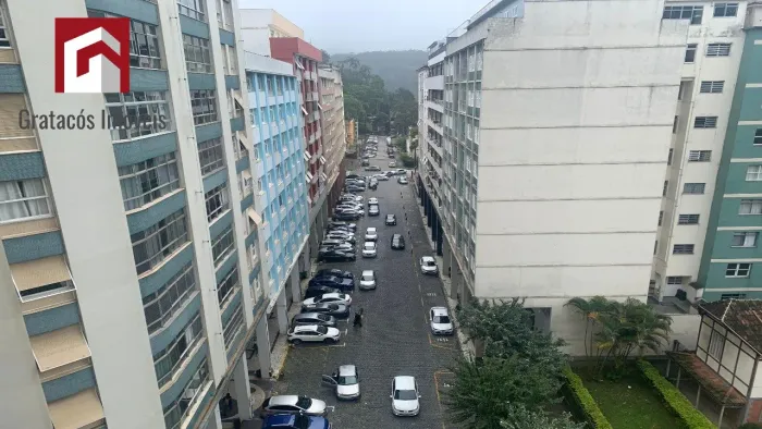 Apartamento locação no Centro de Petrópolis