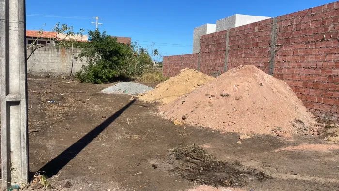 Vende-se terreno em São Miguel dos milagres