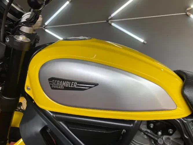Ducati Scrambler impecável 800cc Aceito troca