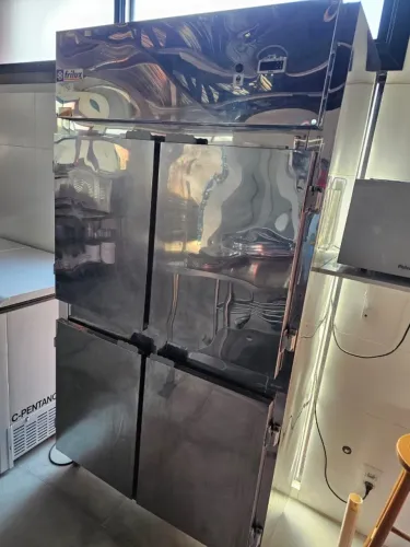 REFRIGERADOR INOX 4 PORTAS FRILUX 900L
