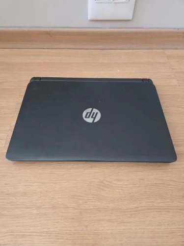 Laptop HP preto 13 polegadas