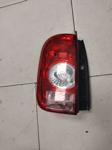 Lanterna Traseira Esquerda Da Duster 2012 A 2015