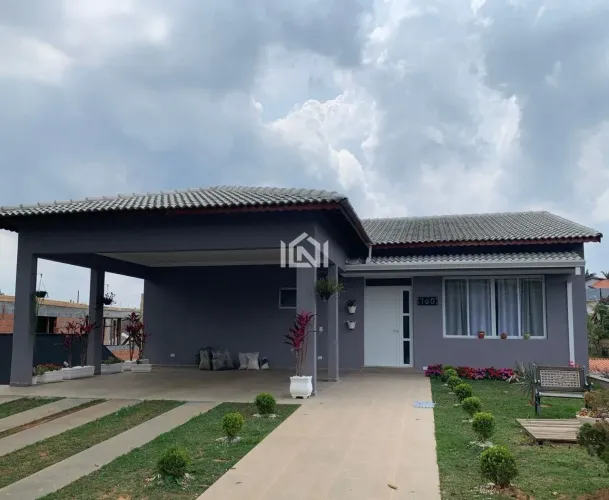 Casa à venda condomínio Haras Bela Vista. ( Casa Nova ).