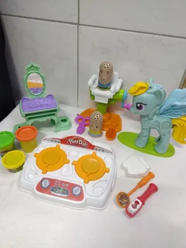Kit Play Doh Hasbro para brincar com massinha de modelar