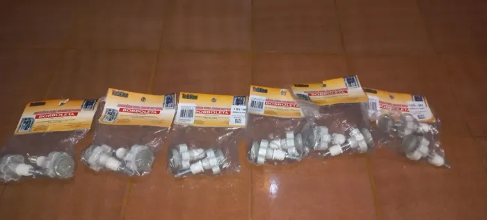 Kit de 12 Puxadores para Porta de Correr Borboleta