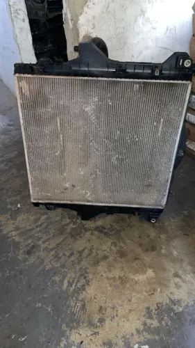 Radiador Dodge Ram 5.9 2500 3500 05-10 55056672aa