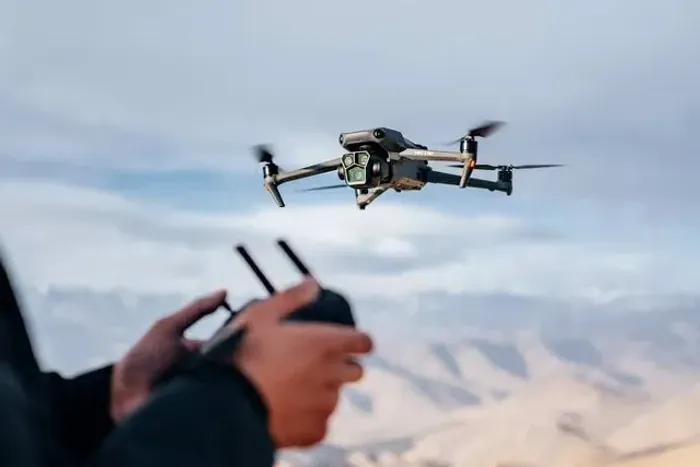 Imagens de Drone, piloto com Drone DJI