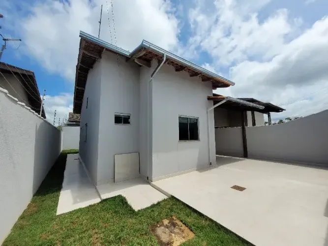 Casa em Anápolis com 3 Quartos, 1 Suíte no Aldeia dos Sonhos