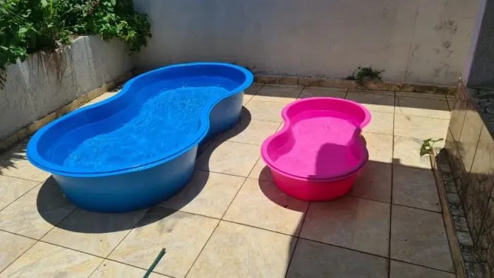 Piscina 1000 litros em polietileno Afort, Nova, direto da fábrica