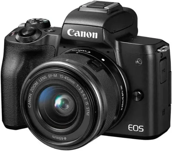 Canon EOS M50 com Lente 15-45mm