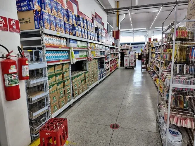 MERCADO MOV. 650 MIL NA ZONA LESTE DE SÃO PAULO, PREÇO DE VENDA 1.6 MILHÕES.
