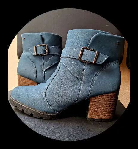Botas Dakota Azul Jeans com Salto Bloco