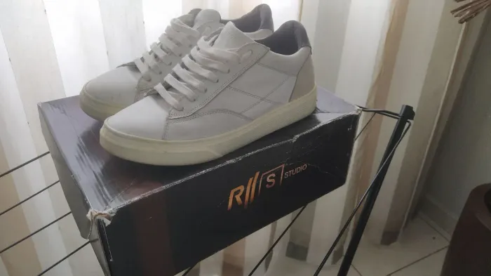 Tênis Branco Casual Rafarillo usado