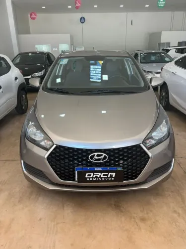 Hyundai HB20S Unique 1.0 Flex 12V Mec. 2019