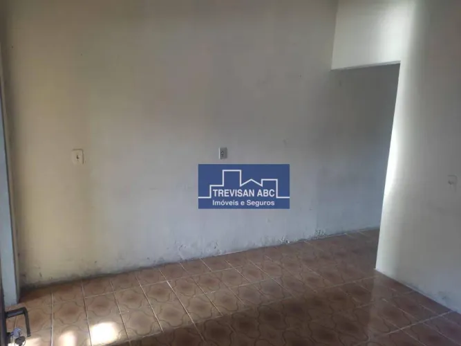 Casa à venda na Vila Suiça/Sto André; 02 Dorms; 01 WC; 01 Vaga Coberta; 125m²