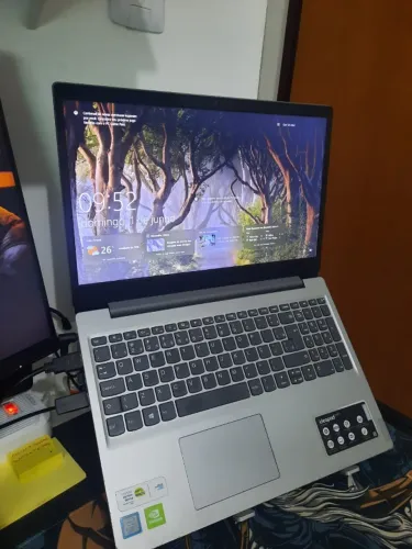 Notebook Lenovo Core i7 8ª Gen + Nvidia MX 110 2GB + 256GB NVME + 1TB SSD SATA + 20GB RAM