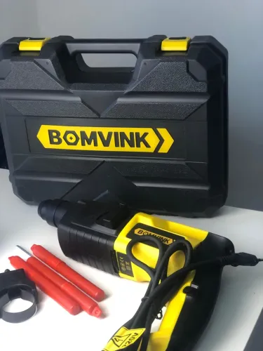 Furadeira e martelet com impacto 800W 220V