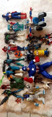 Lote de Brinquedos de Ação - Super Heróis e Personagens Diversos