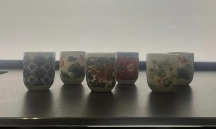 6 copos em porcelana - 8cm