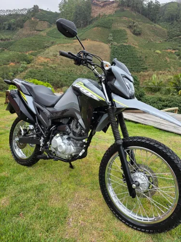 Bros zerada , baixo km !