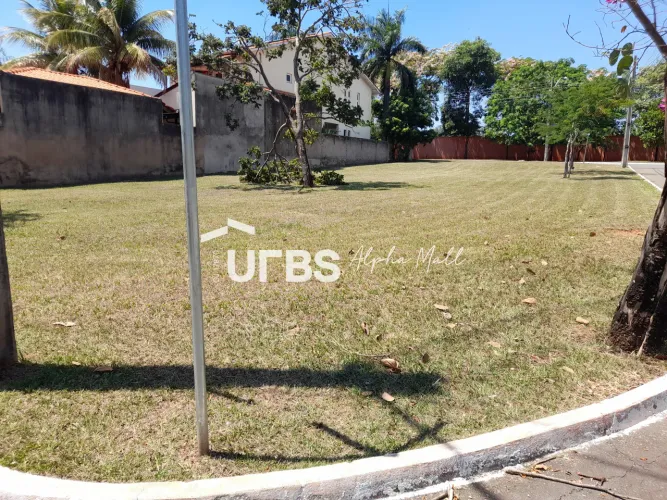 Lote/Terreno para venda possui 658 metros quadrados em Loteamento Portal do Sol I - Goiâni