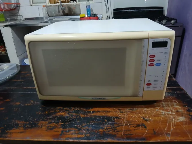 Microondas Electrolux 35 litros
