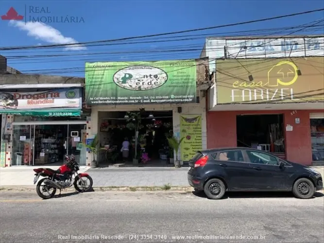 Loja na Av. Coronel Mendes com amplo terreno