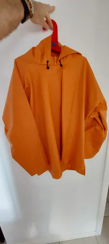 Casaco Impermeável borracha Laranja gg 50 reais