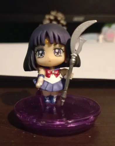 Chibi figure Super Sailor Saturn de Sailor Moon