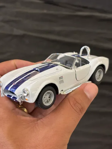 Miniatura carrinho - Shelby Cobra