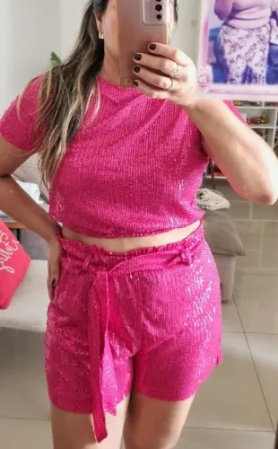 Short rosa pink em paetê novo G