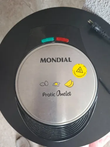 Omeleteira Mondial 69,90/ Ler descrição antes d chamar