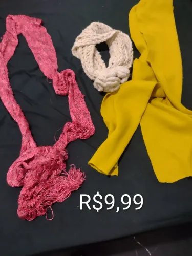 Lote com 3 peças - R$25,00