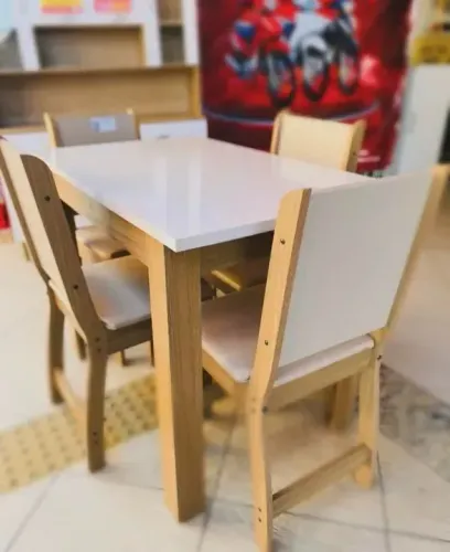Mesa de Jantar Bellagio - Pague somente na entrega!
