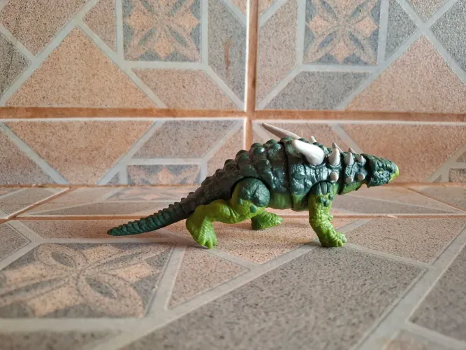 Dinossauro Sauropelta - Jurassic World - Dino Escape - Mattel