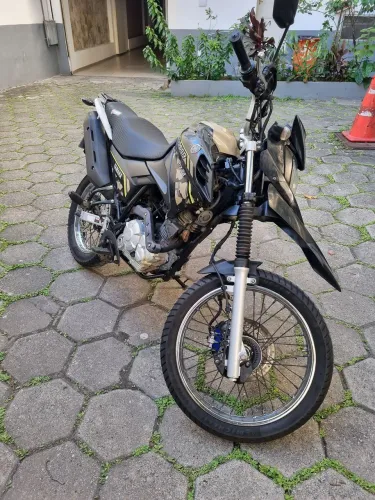 Crosser 150 R$ 15.500 muito nova!!!