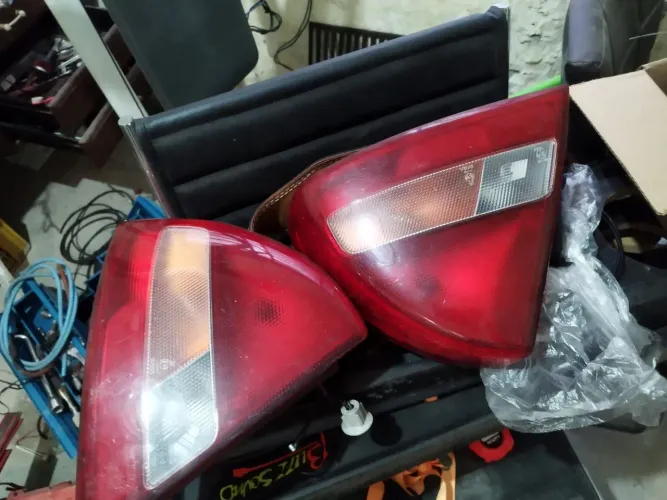 Par de Lanterna traseira Lancer Mitsubishi 
