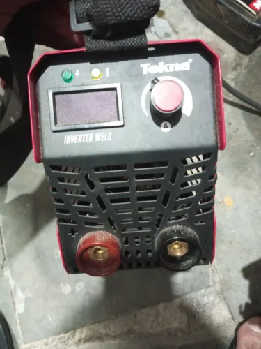 Máquina de solda inversora Tekna
