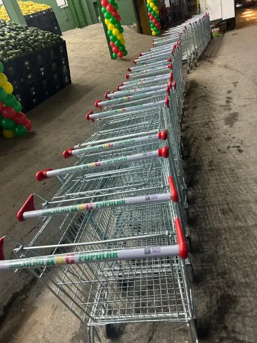 Carrinhos de Supermercado
