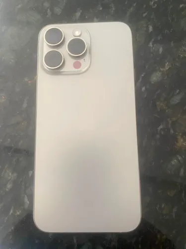 Vendo Iphone 15 Pro Max